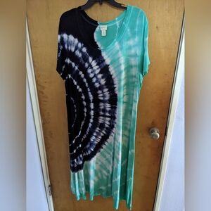 Chico's Zenergy Turquoise and Navy Top